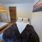 La Cime De *